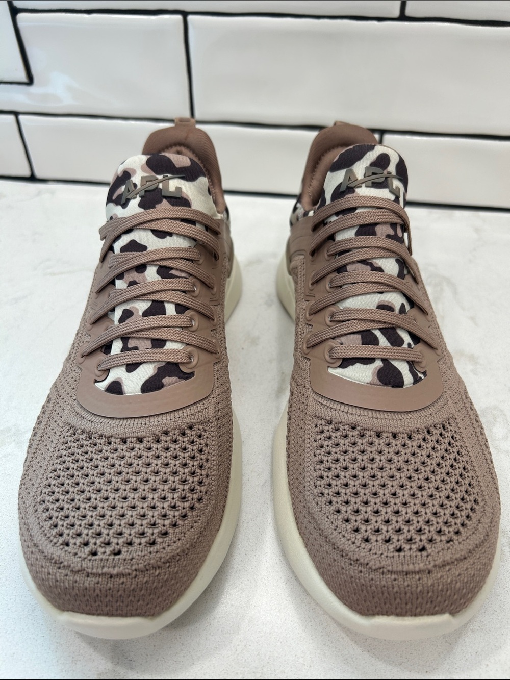 Athletic Propulsion Labs (APL) Techloom Tracer Sneakers Almond Leopard Women’s 7 - Picture 6 of 16